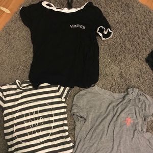 Bundle of 3 t shirts